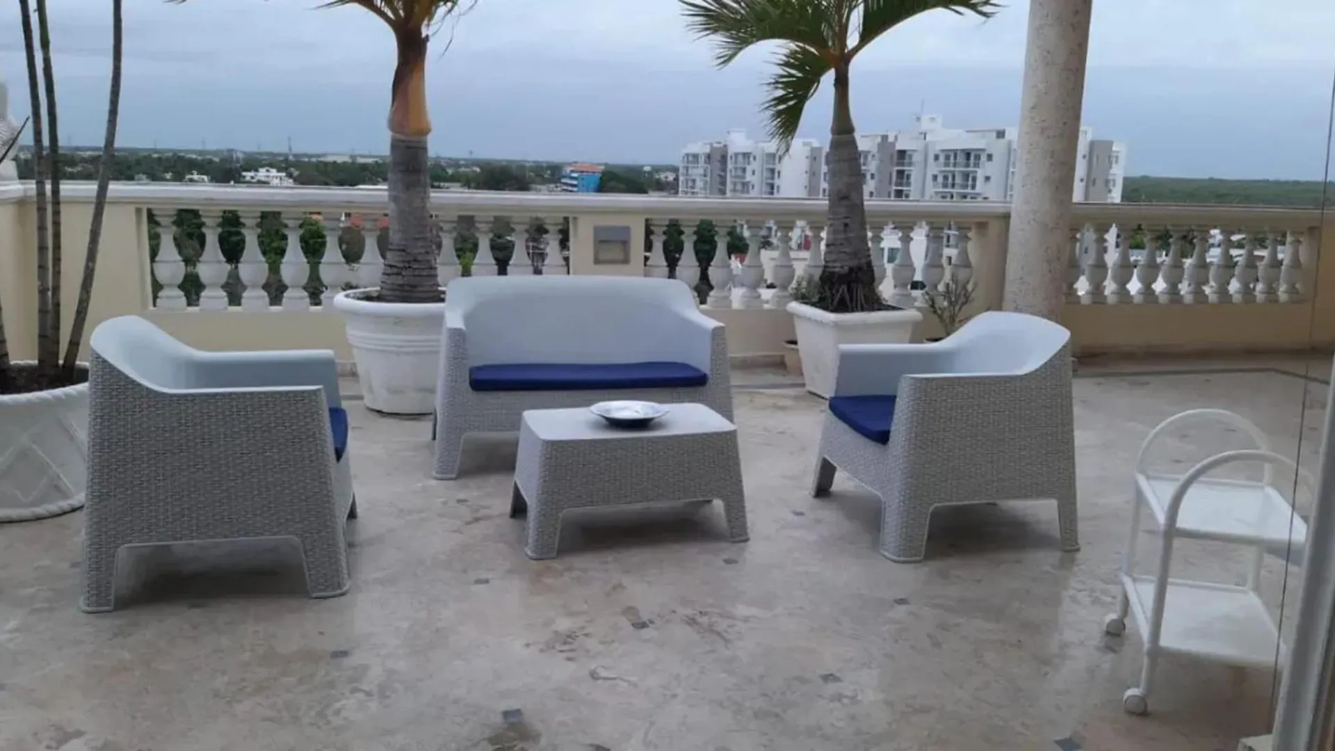 Elegant Apartment With Jacuzzi In Boca Chica 200 M² Dominican Republic